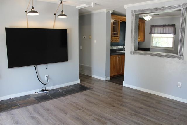 102 AMIGOS ROAD, Debary, FL 32713