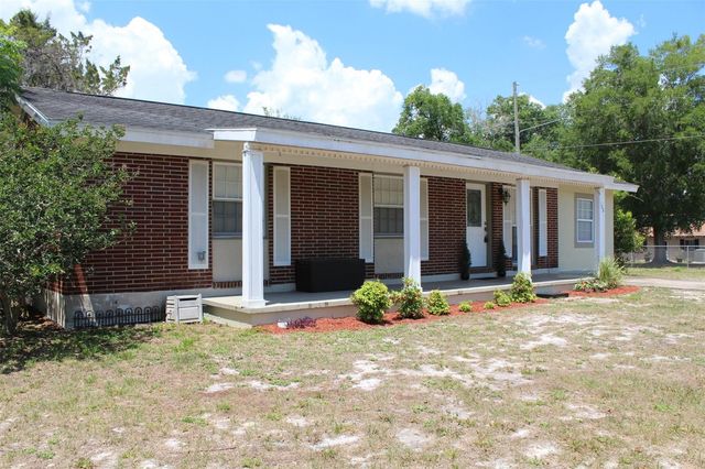 102 AMIGOS ROAD, Debary, FL 32713