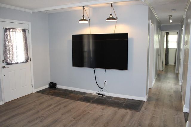 102 AMIGOS ROAD, Debary, FL 32713