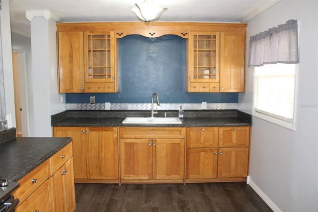 102 AMIGOS ROAD, Debary, FL 32713