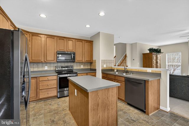 742 BLOSSOM TREE RD, Culpeper, VA 22701