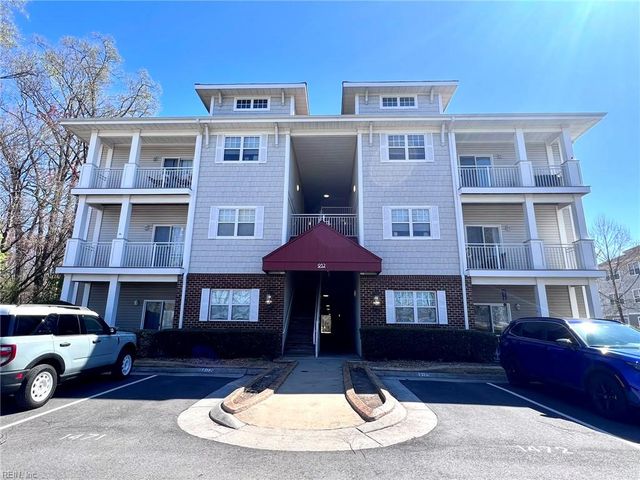 932 Southmoor Dr Unit 106, Virginia Beach, VA 23455