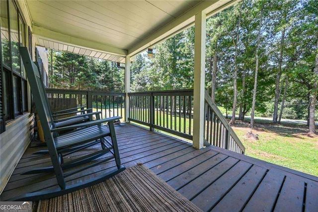 727 Tanners Bridge Circle, Bethlehem, GA 30620