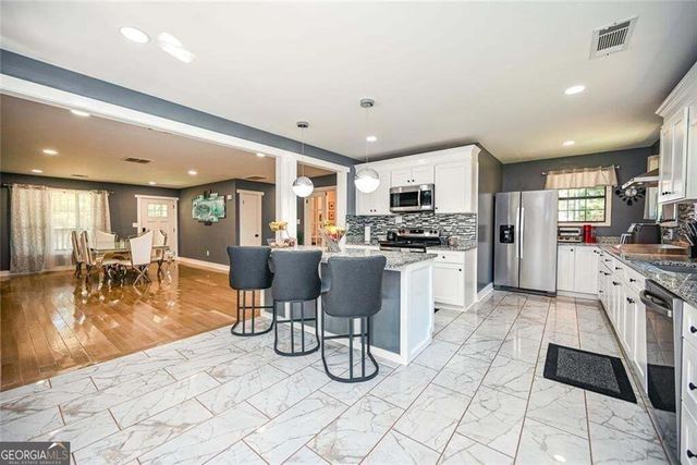 727 Tanners Bridge Circle, Bethlehem, GA 30620