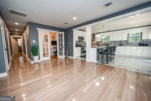 727 Tanners Bridge Circle, Bethlehem, GA 30620
