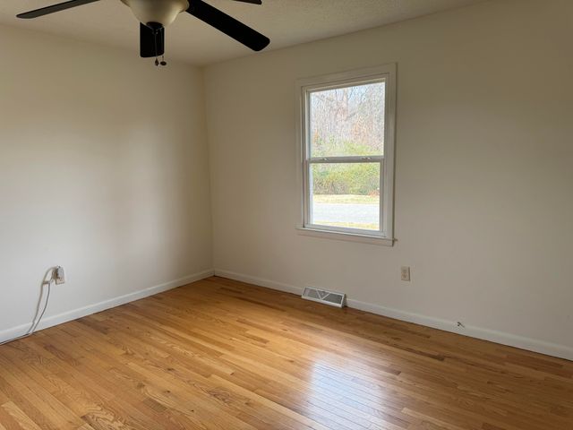 73 W Haven Drive, Williamsburg, KY 40769