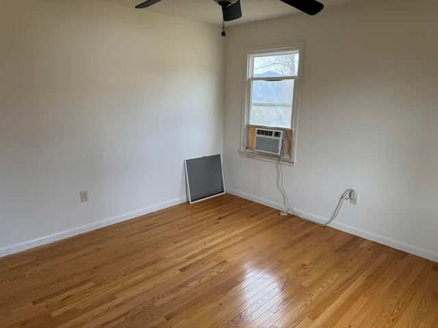 73 W Haven Drive, Williamsburg, KY 40769