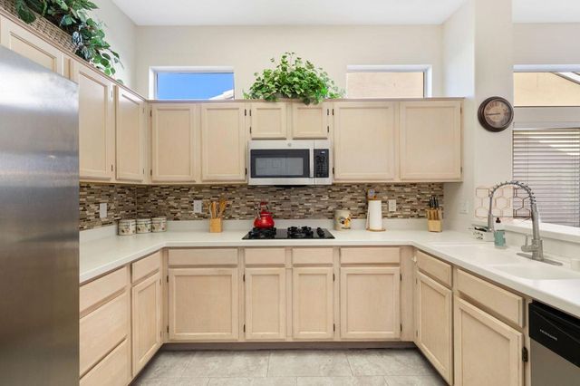 37468 Westridge Avenue, Palm Desert, CA 92211