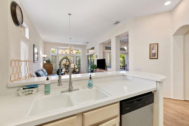 37468 Westridge Avenue, Palm Desert, CA 92211