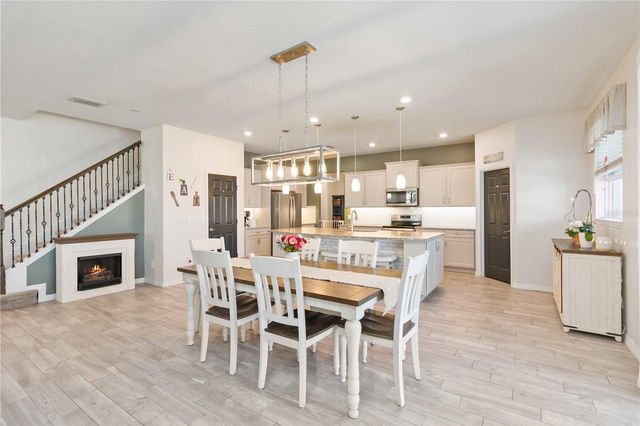 2323 NUTHATCH ST, St Cloud, FL 34771