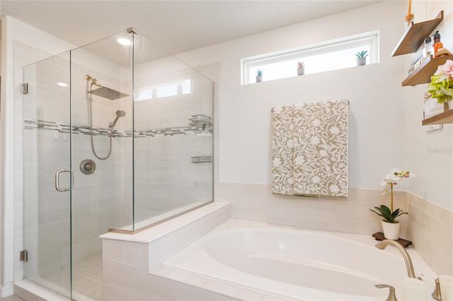 2323 NUTHATCH ST, St Cloud, FL 34771