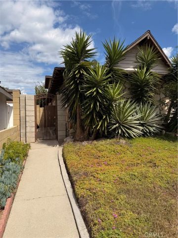 136 N Tiana Lane, Anaheim Hills, CA 92807