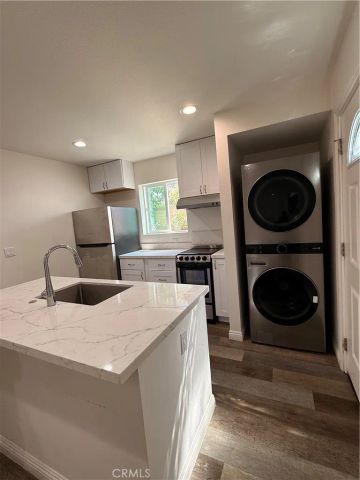 136 N Tiana Lane, Anaheim Hills, CA 92807