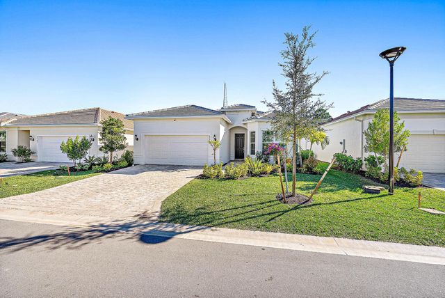 9775 SW Meridian Way, Stuart, FL 34997
