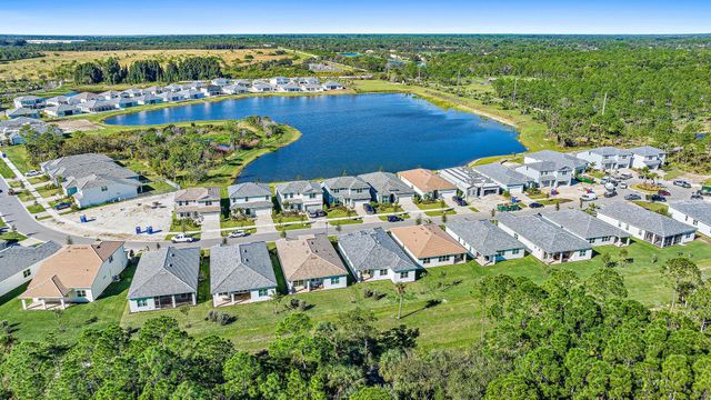 9775 SW Meridian Way, Stuart, FL 34997