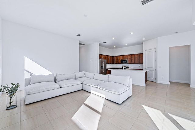 9775 SW Meridian Way, Stuart, FL 34997