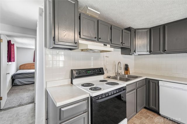 324 Oldham Way, Englewood, OH 45322