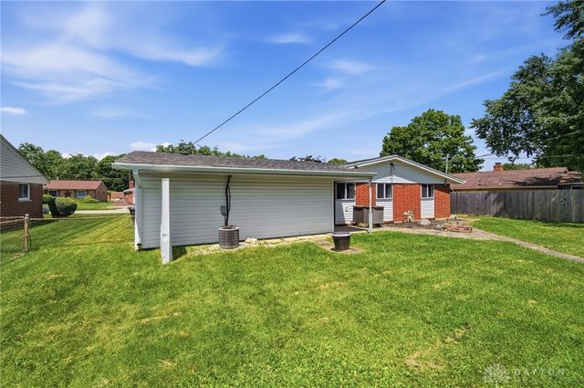 324 Oldham Way, Englewood, OH 45322