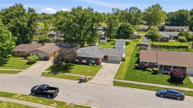 324 Oldham Way, Englewood, OH 45322