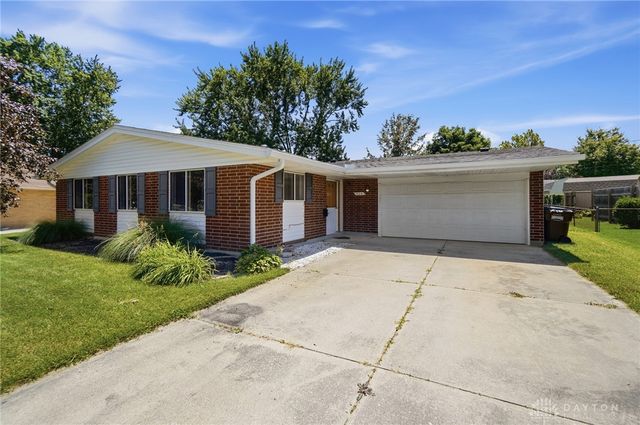 324 Oldham Way, Englewood, OH 45322