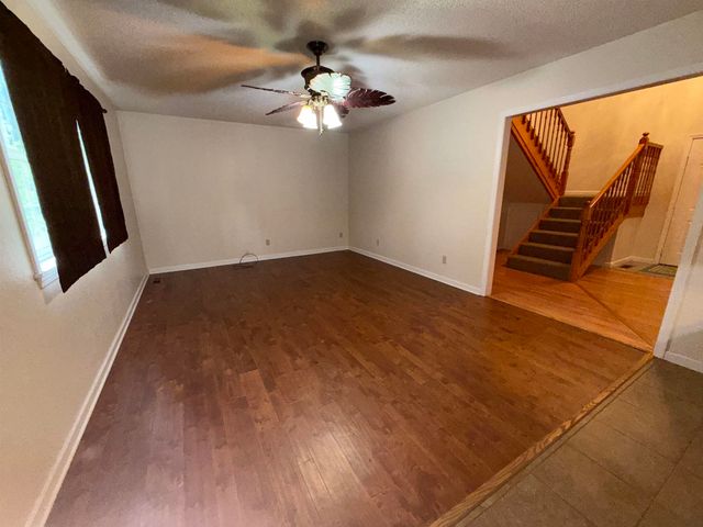 79 Sharp Street, Melbourne, AR 72556