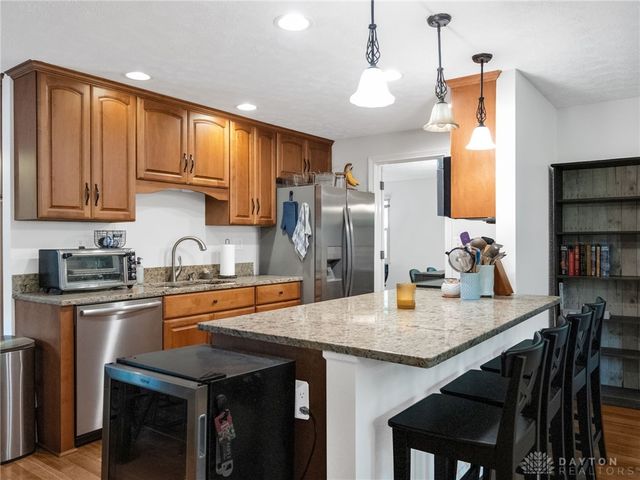 8509 Garnet Drive, Washington Twp, OH 45458