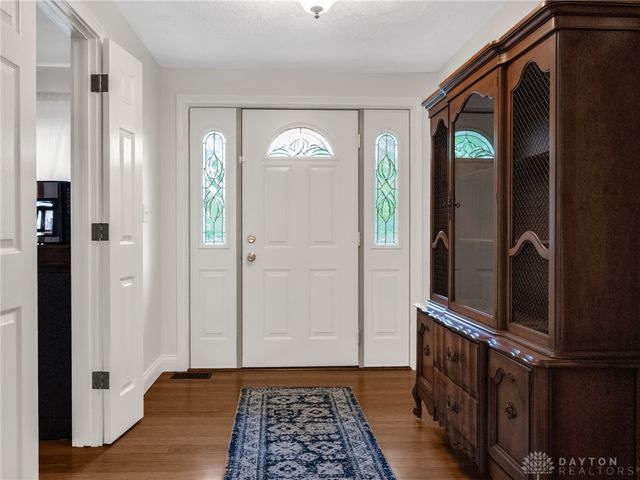 8509 Garnet Drive, Washington Twp, OH 45458