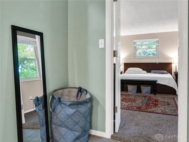 8509 Garnet Drive, Washington Twp, OH 45458