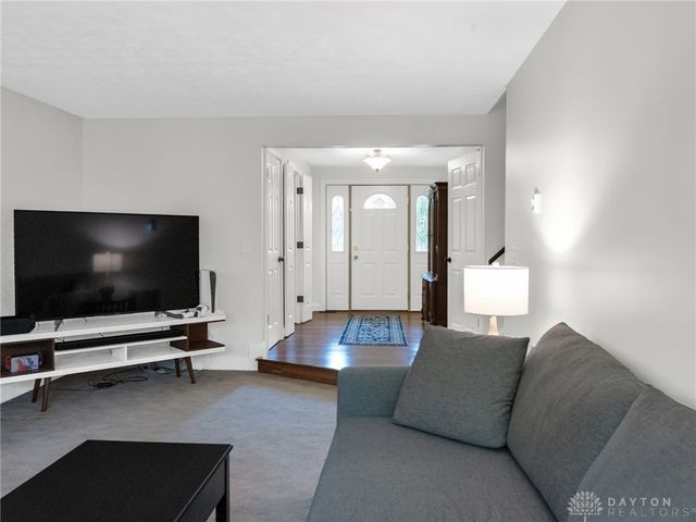 8509 Garnet Drive, Washington Twp, OH 45458