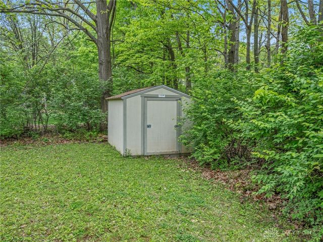 8509 Garnet Drive, Washington Twp, OH 45458