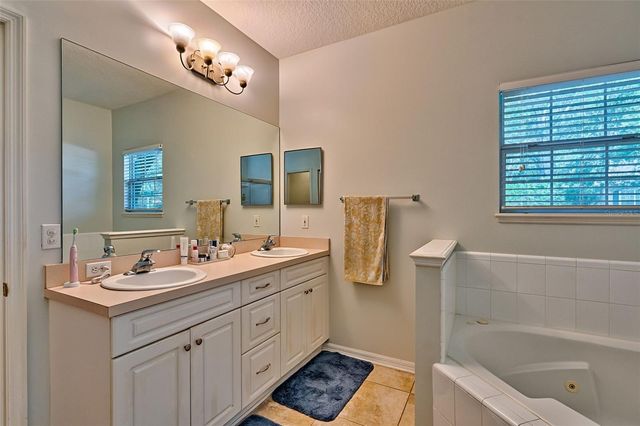 6618 SW 83RD TERRACE, Gainesville, FL 32608