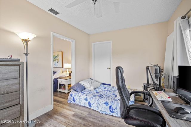 410 Parkside Place 410, Indian Harbour Beach, FL 32937