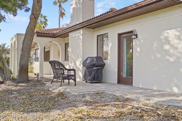 410 Parkside Place 410, Indian Harbour Beach, FL 32937