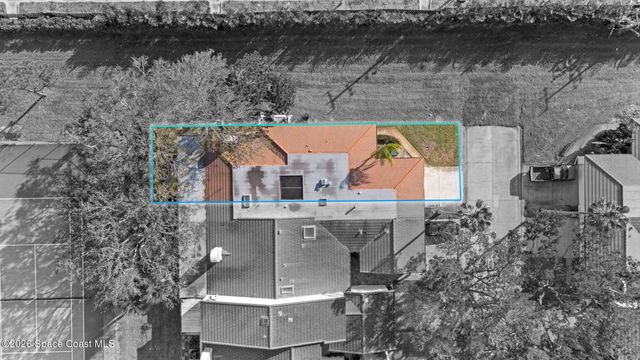 410 Parkside Place 410, Indian Harbour Beach, FL 32937