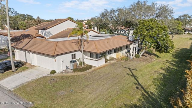 410 Parkside Place 410, Indian Harbour Beach, FL 32937