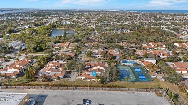 410 Parkside Place 410, Indian Harbour Beach, FL 32937