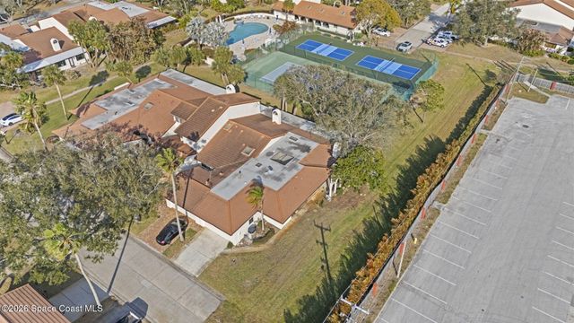 410 Parkside Place 410, Indian Harbour Beach, FL 32937