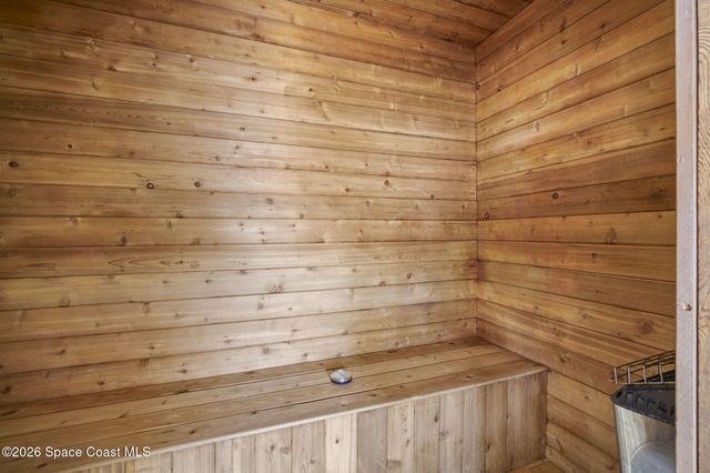 410 Parkside Place 410, Indian Harbour Beach, FL 32937