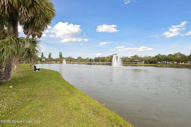 410 Parkside Place 410, Indian Harbour Beach, FL 32937