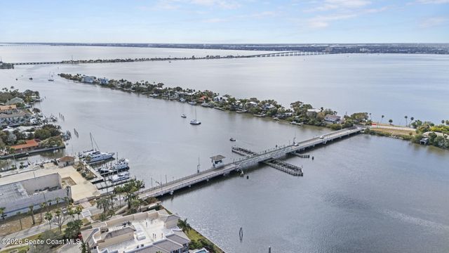 410 Parkside Place 410, Indian Harbour Beach, FL 32937