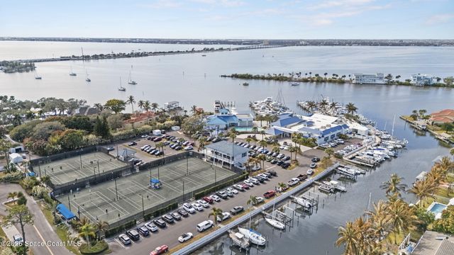 410 Parkside Place 410, Indian Harbour Beach, FL 32937