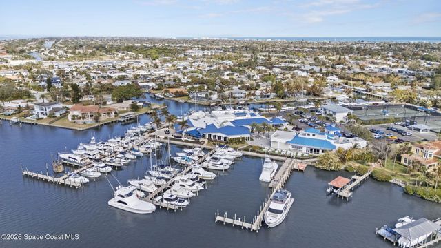 410 Parkside Place 410, Indian Harbour Beach, FL 32937