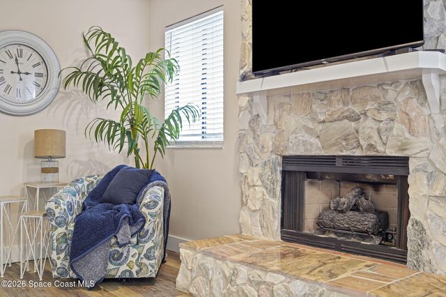 410 Parkside Place 410, Indian Harbour Beach, FL 32937