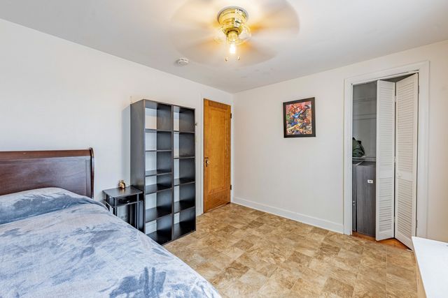 1617 Maple Avenue, Berwyn, IL 60402