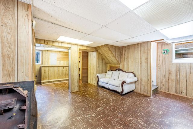 1617 Maple Avenue, Berwyn, IL 60402