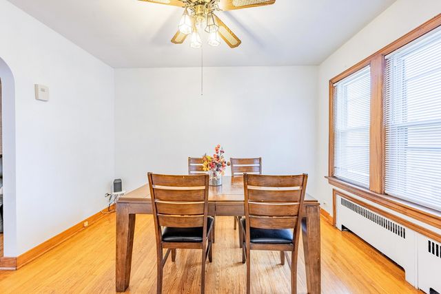 1617 Maple Avenue, Berwyn, IL 60402