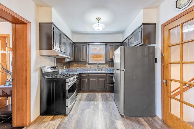 1617 Maple Avenue, Berwyn, IL 60402