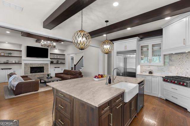 2082 Covered Bridge Drive, Braselton, GA 30517