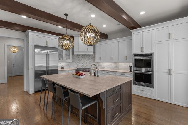 2082 Covered Bridge Drive, Braselton, GA 30517