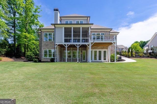 2082 Covered Bridge Drive, Braselton, GA 30517